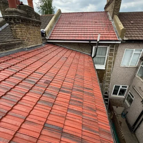 Roofing project by Saxon Roofing & Building Ltd in Oxford